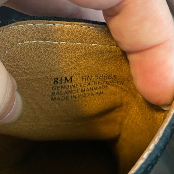 Susina Blakely Perforated Black Suede Ankle Boots Size 8.5 - Picture 9 of 9